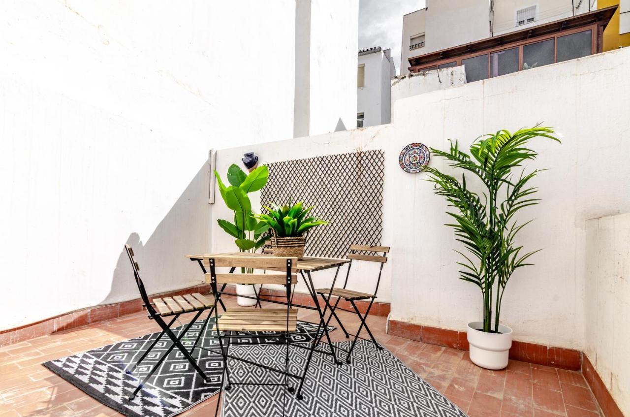 Wintowinrentals Your Home Steps From The Center Malaga Ngoại thất bức ảnh